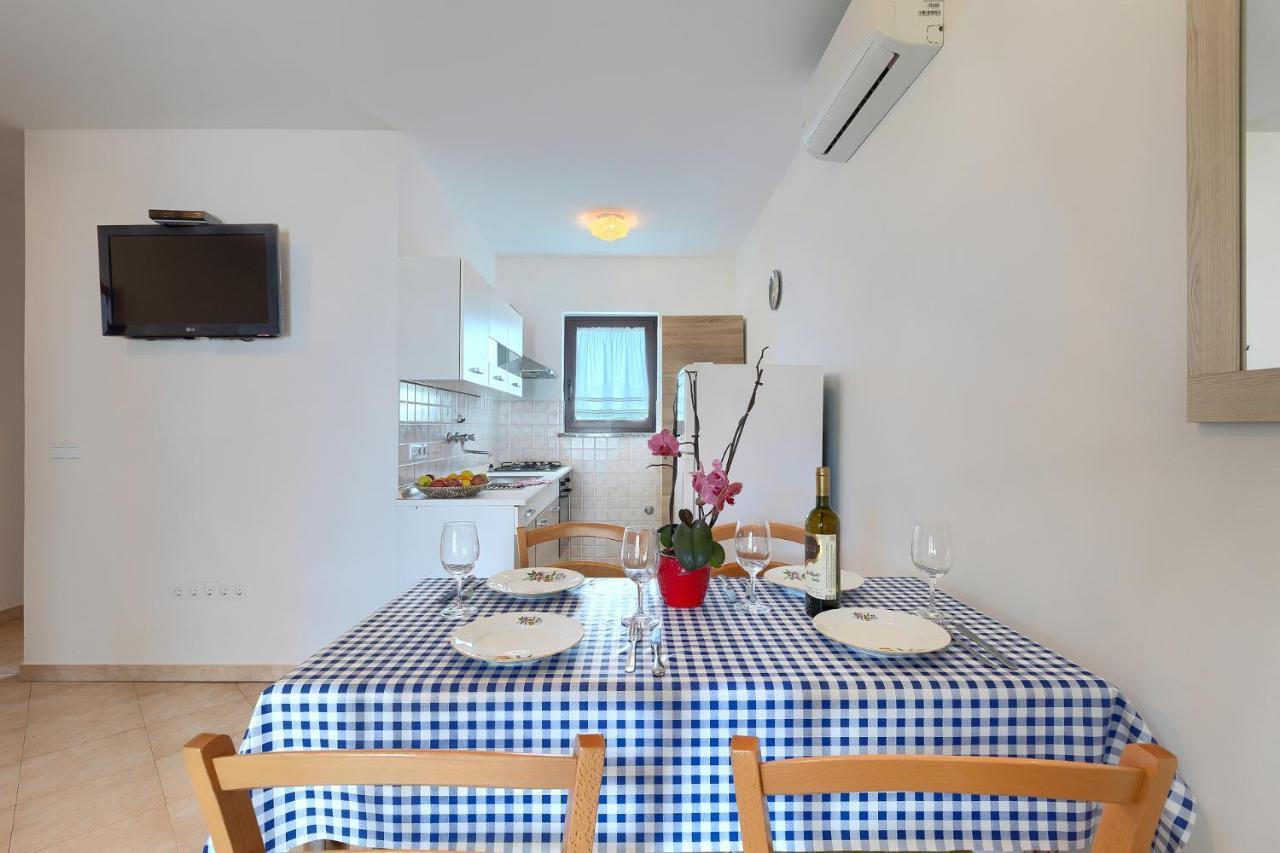 Apartmani Martina Poreč Zewnętrze zdjęcie