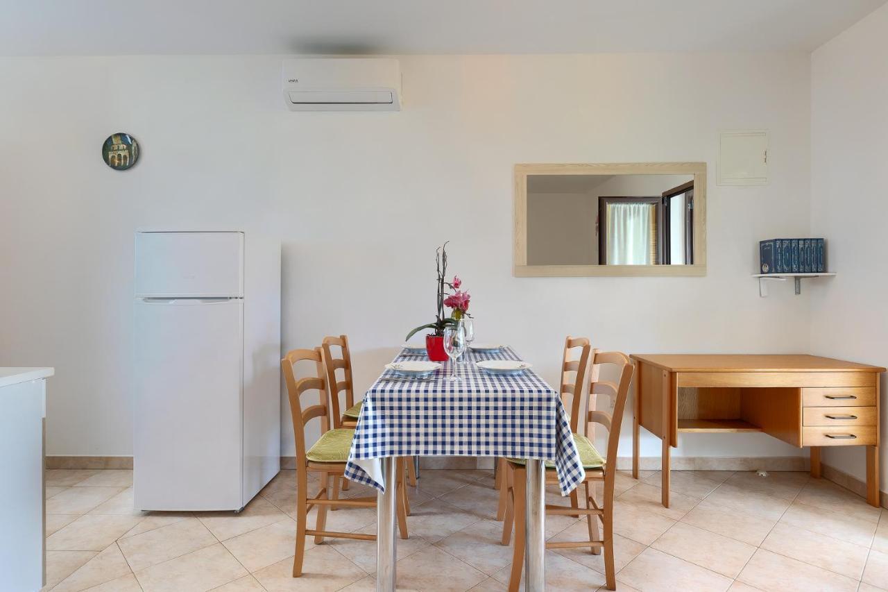 Apartmani Martina Poreč Zewnętrze zdjęcie