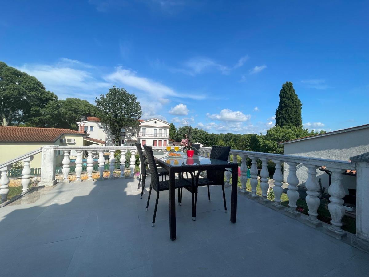 Apartmani Martina Poreč Zewnętrze zdjęcie